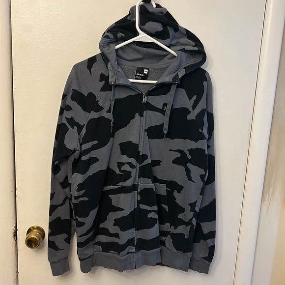 Under Armour Men’s Hooded Zip Up Sweatshirt Black/Grey Camo Size Medium - Picture 1 of 4